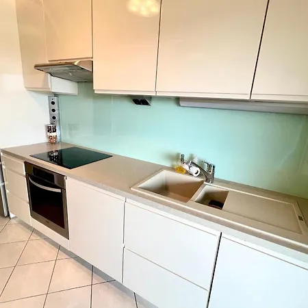 Les Pins 4 People Pool Garage 주앙레핑