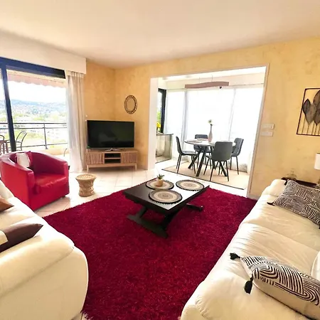 Les Pins 4 People Pool Garage Holiday home