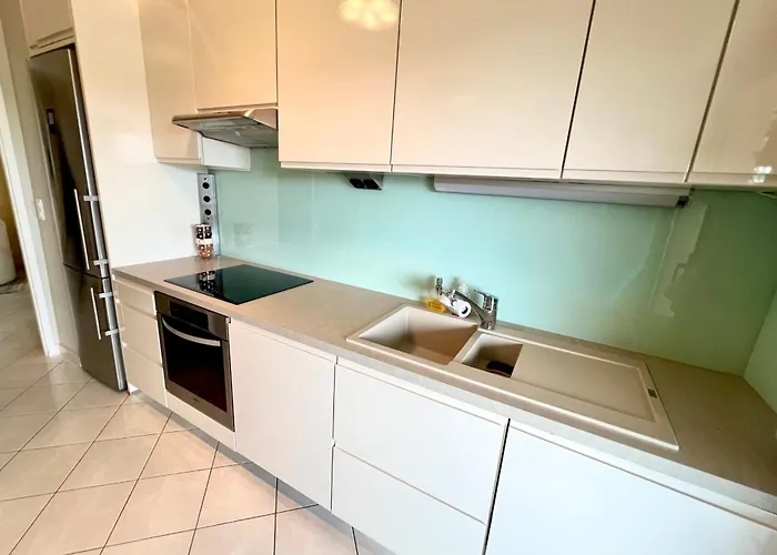 Les Pins 4 People Pool Garage Juan-les-Pins